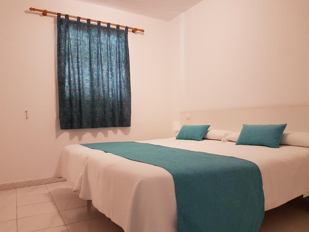 Apartaments California 칼라엔블레인즈 외부 사진