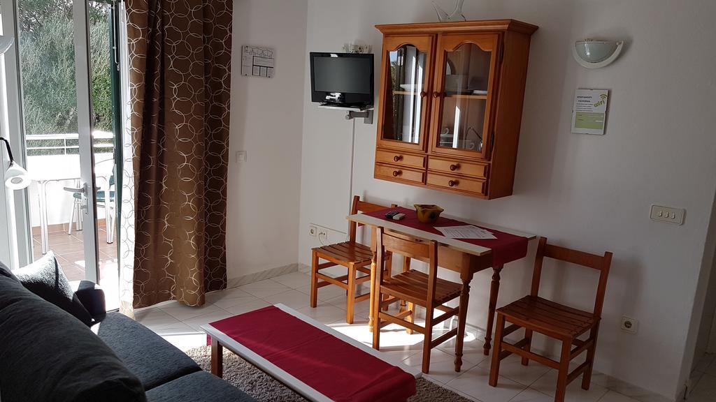 Apartaments California 칼라엔블레인즈 외부 사진